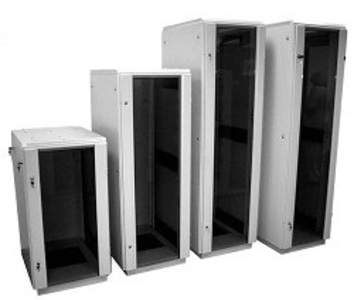 Шкаф телекоммуникационный напольный 47U (600х800) дверь стекло (3 места)